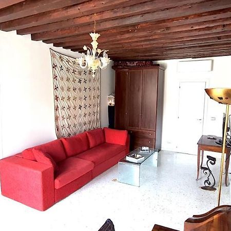 Elisabeth Waterfront Apartment Venecia Exterior foto
